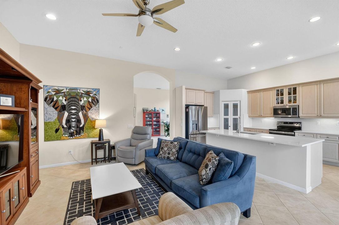 FAMILY ROOM