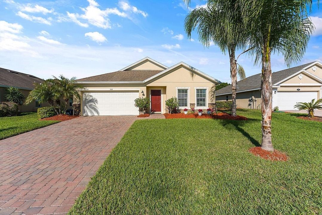 535-Valencia-Cir-SW-HigMedia-007-1280