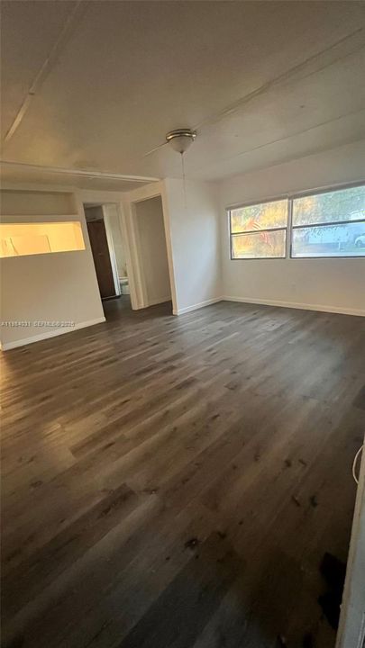 Recientemente alquilado: $1,250 (1 camas, 1 baños, 500 Pies cuadrados)