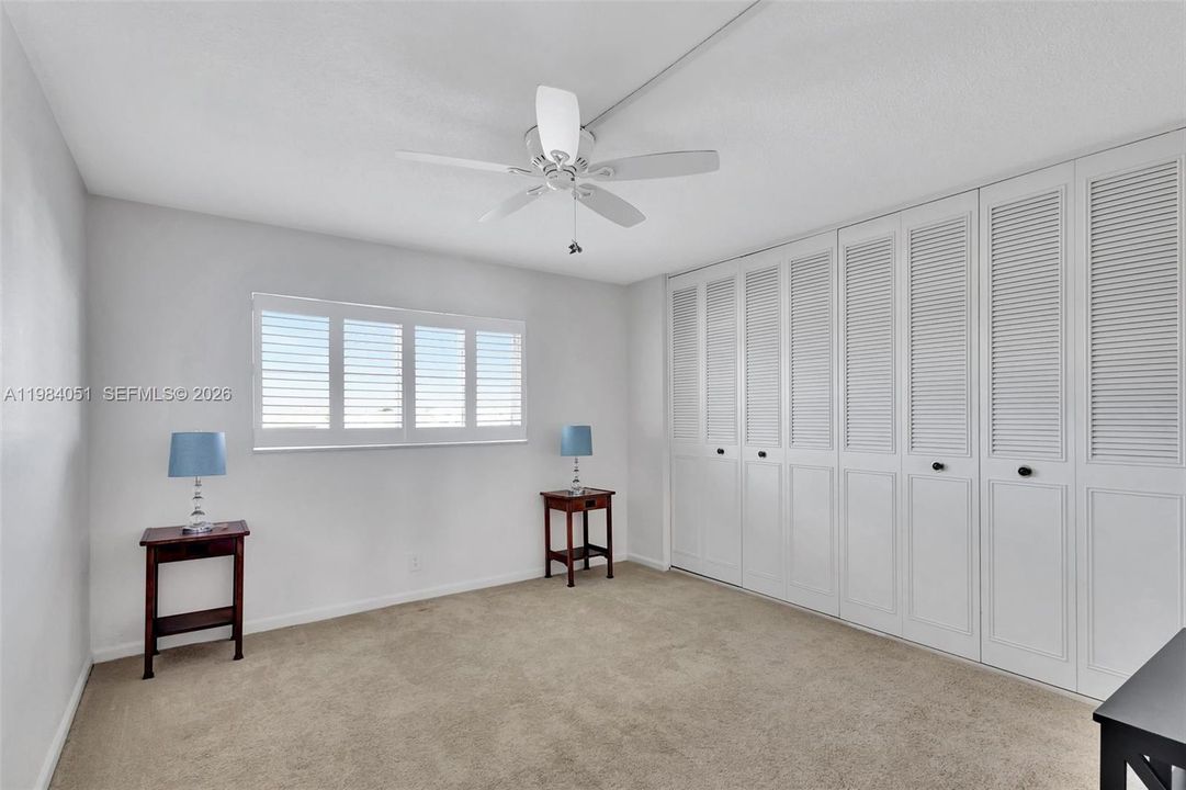 En Venta: $399,000 (2 camas, 2 baños, 1440 Pies cuadrados)
