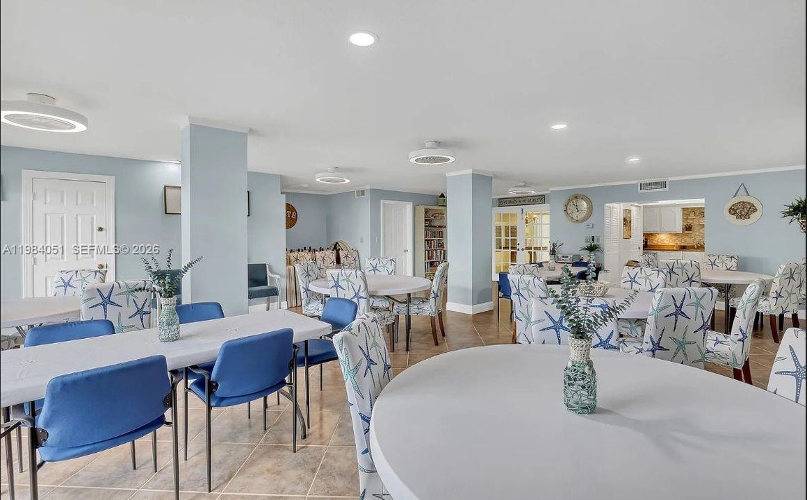 En Venta: $399,000 (2 camas, 2 baños, 1440 Pies cuadrados)