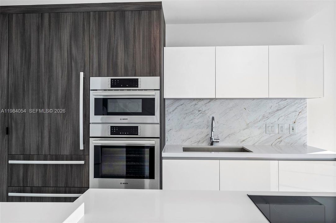 En Venta: $658,000 (2 camas, 2 baños, 1185 Pies cuadrados)