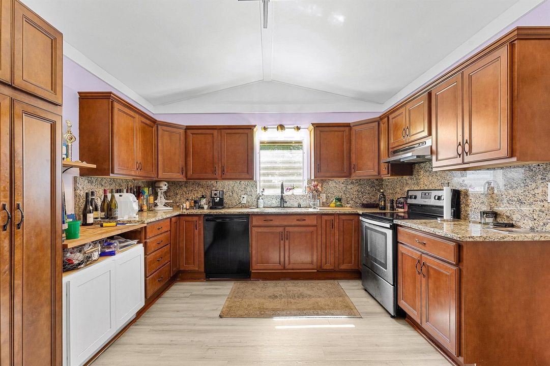 008-110WilsonRoad-WestPalmBeach-FL-33406