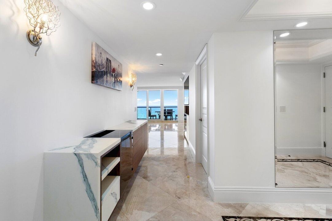 004-2727SouthOceanBoulevard-1405-Highlan