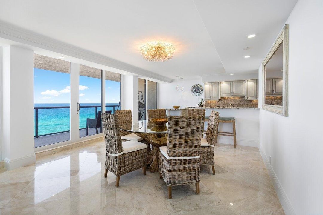 011-2727SouthOceanBoulevard-1405-Highlan