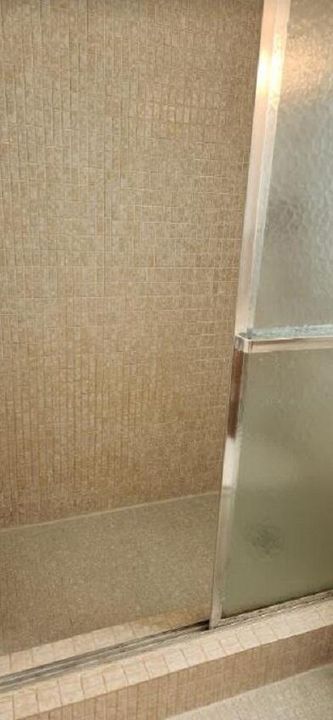 MASTER BATH 4 Capture
