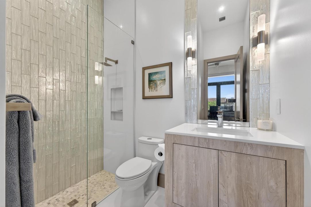 520 Golden Harbour