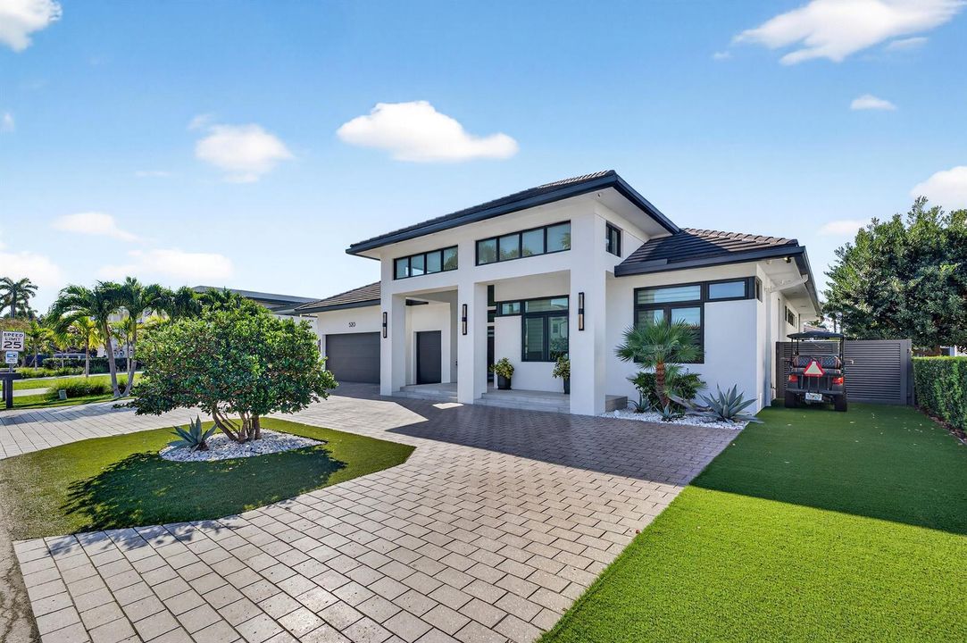 520 Golden Harbour