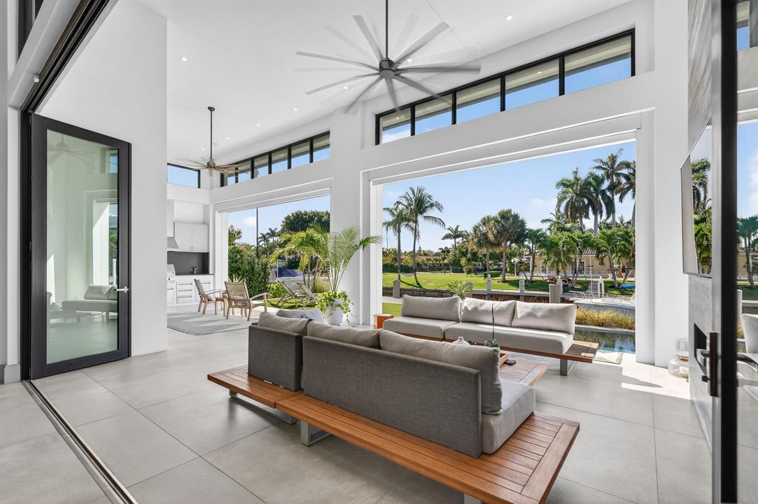 520 Golden Harbour