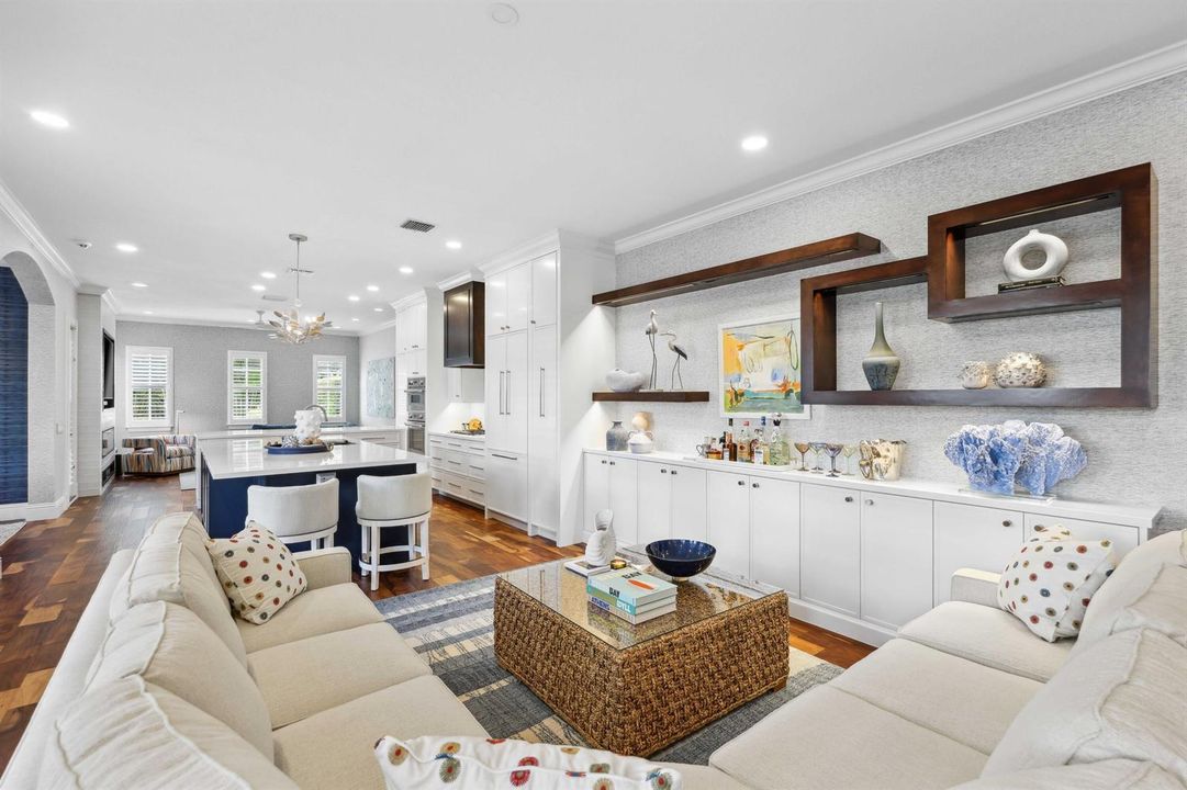 1028 Bay Street - 13