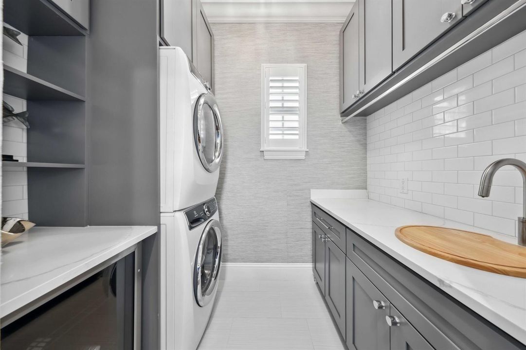 1028 Bay Street - 49
