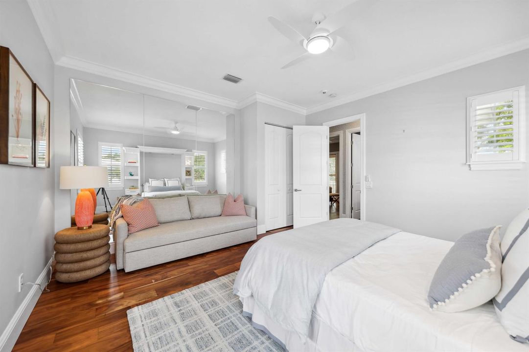 1028 Bay Street - 47