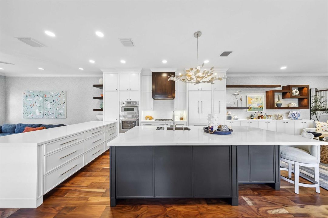 1028 Bay Street - 21