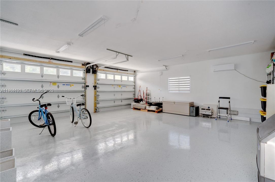 For Sale: $3,500,000 (4 beds, 4 baths, 3024 Square Feet)