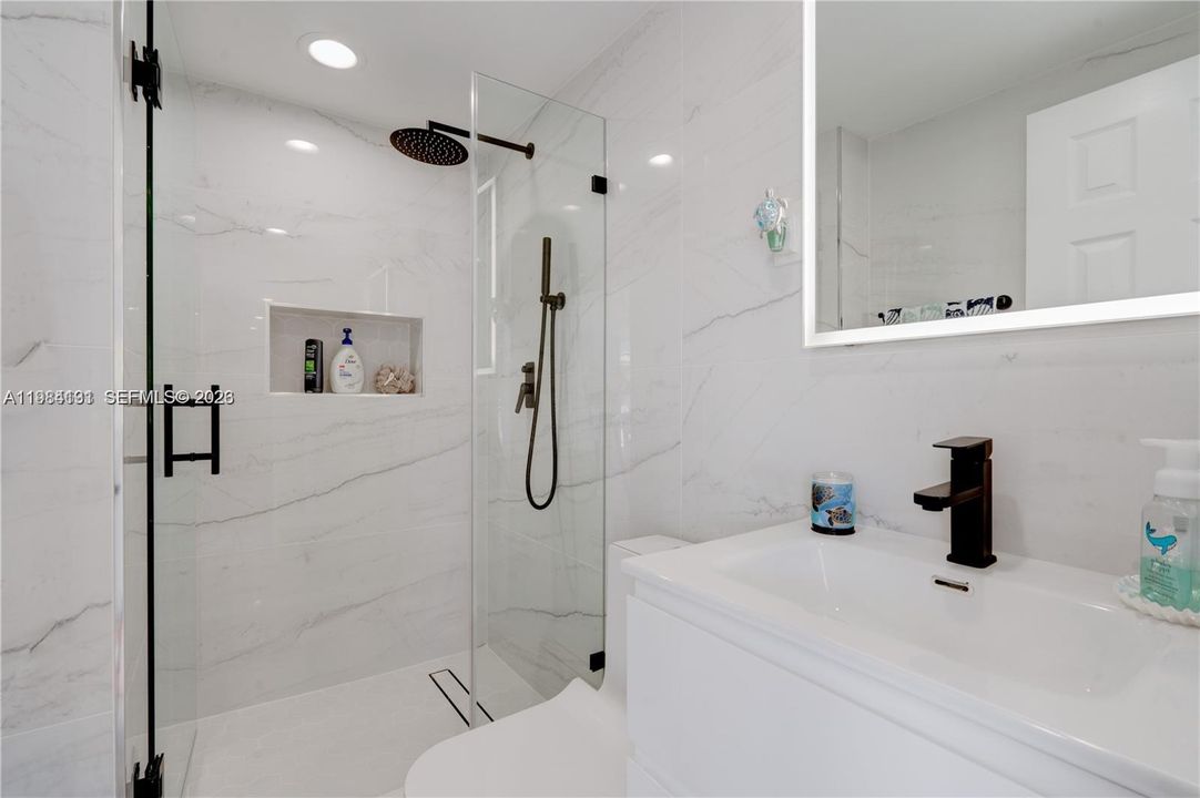 For Sale: $3,500,000 (4 beds, 4 baths, 3024 Square Feet)