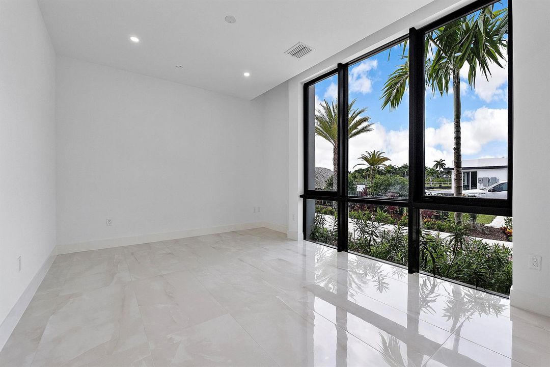 11781 Nw 15th St_064