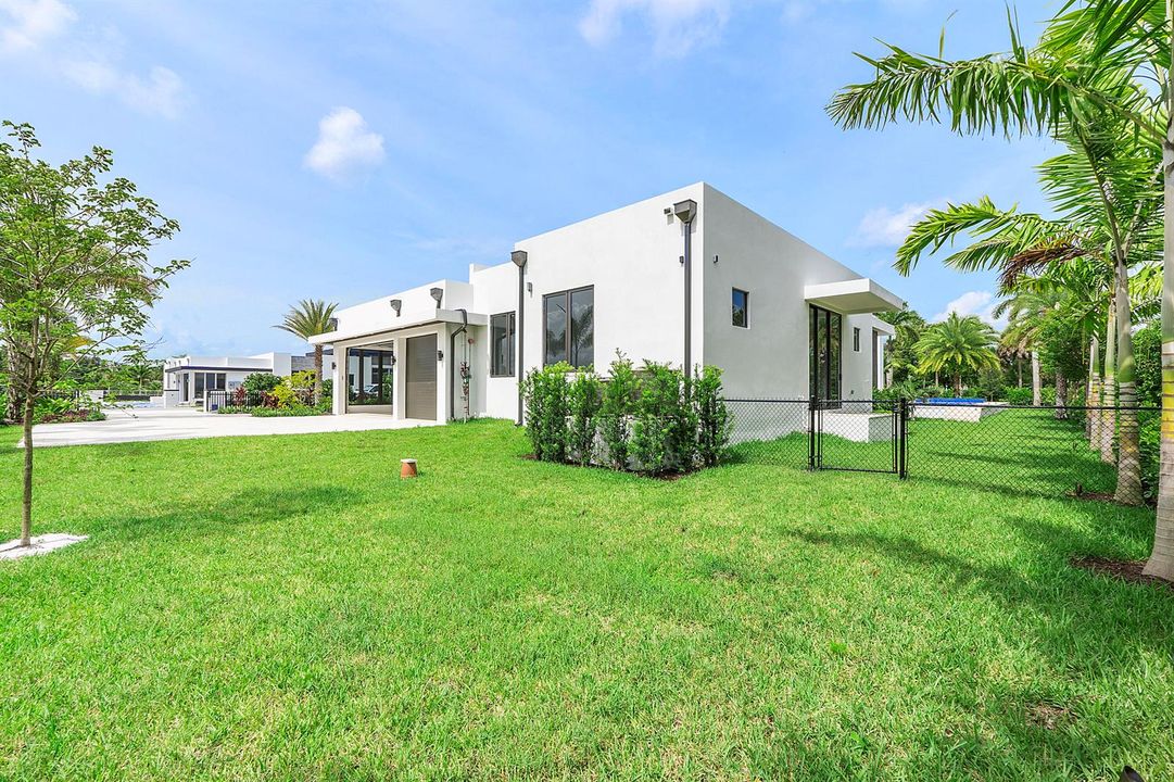 11781 Nw 15th St_085