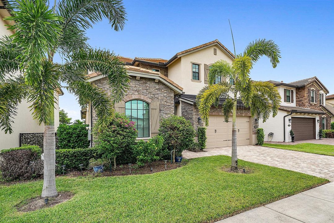 003-8884GrandPrixLane-BoyntonBeach-FL-33
