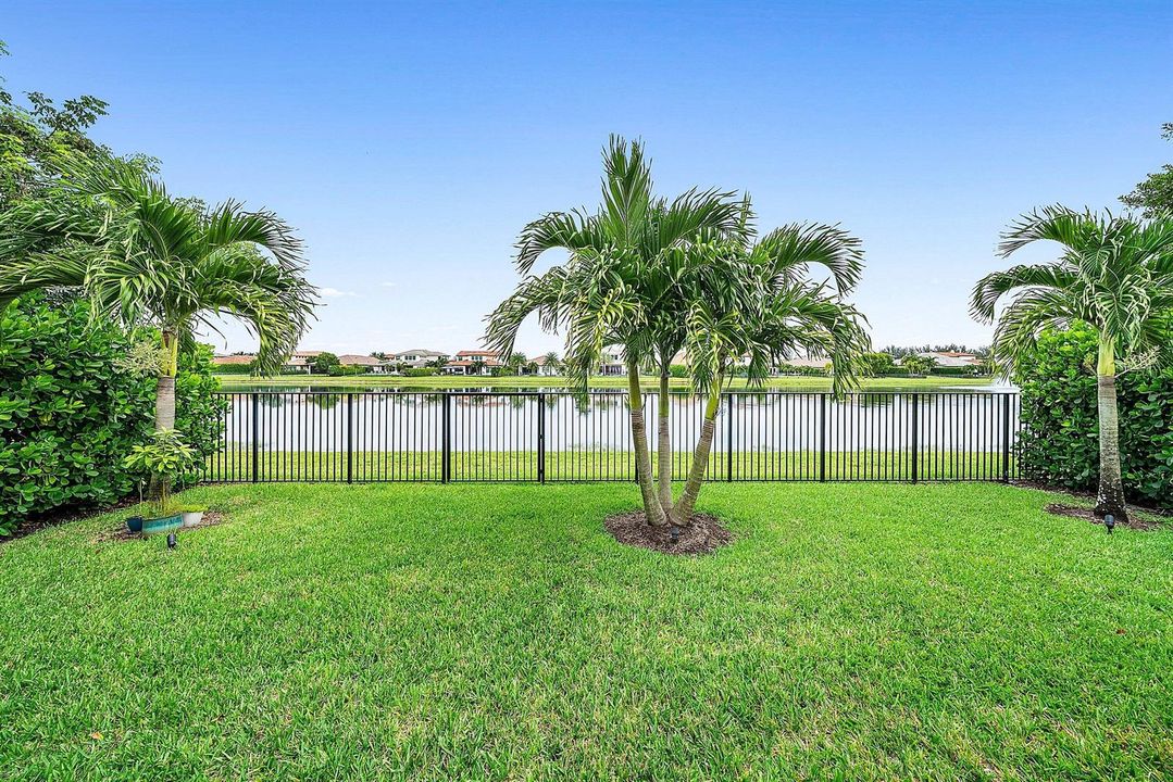 049-8884GrandPrixLane-BoyntonBeach-FL-33