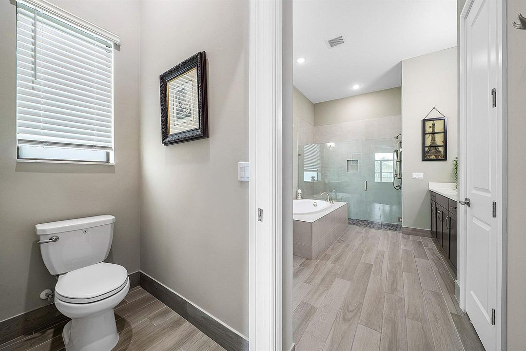 041-8884GrandPrixLane-BoyntonBeach-FL-33
