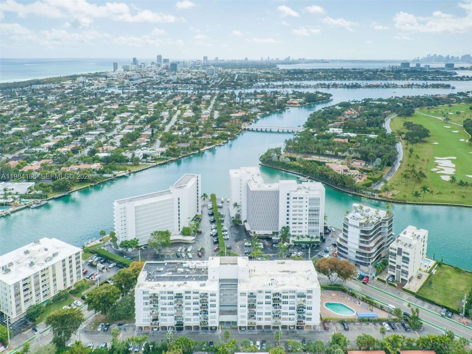 На продажу: $375,000 (1 спален, 1 ванн, 1105 Квадратных фут)