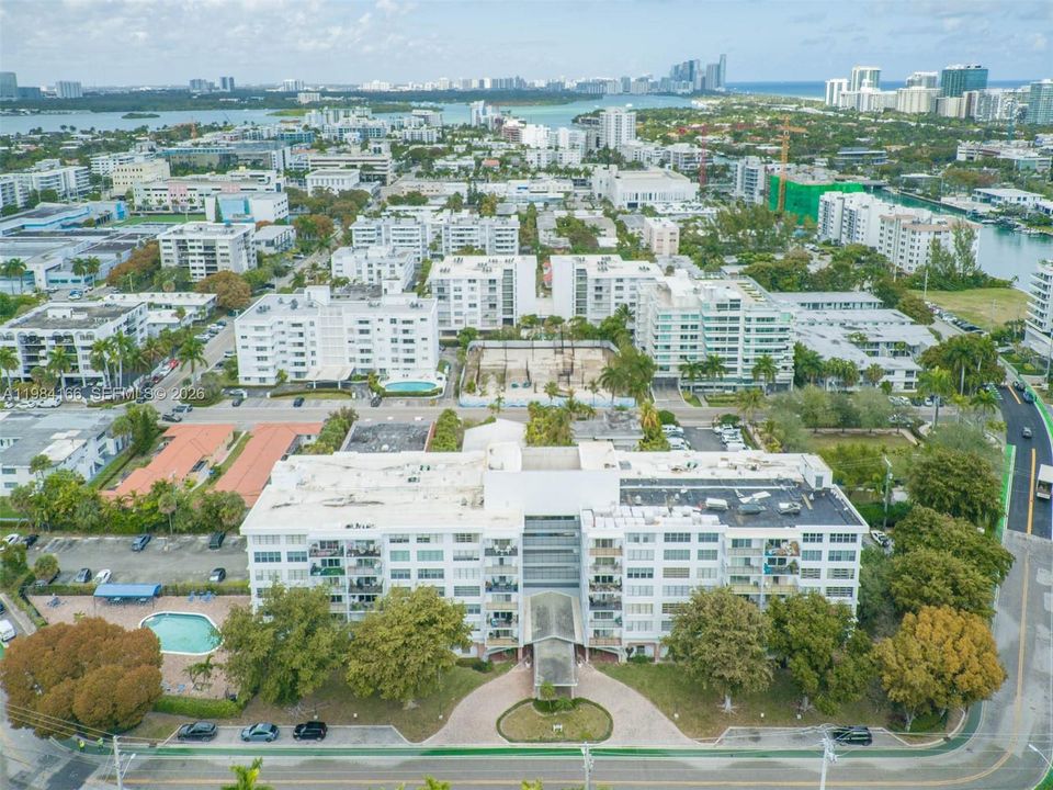 На продажу: $375,000 (1 спален, 1 ванн, 1105 Квадратных фут)