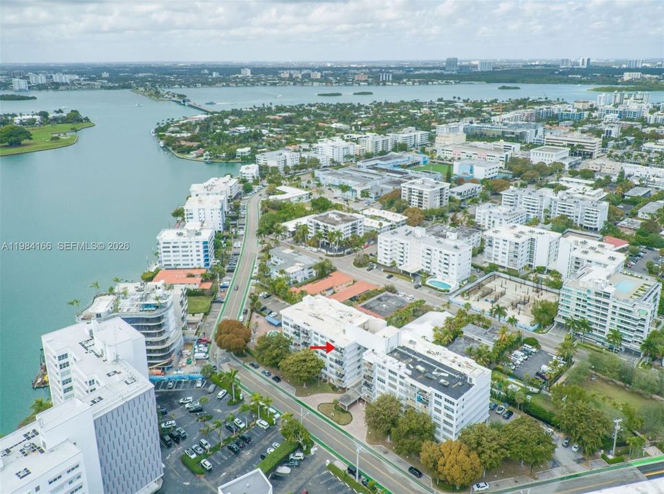 На продажу: $375,000 (1 спален, 1 ванн, 1105 Квадратных фут)