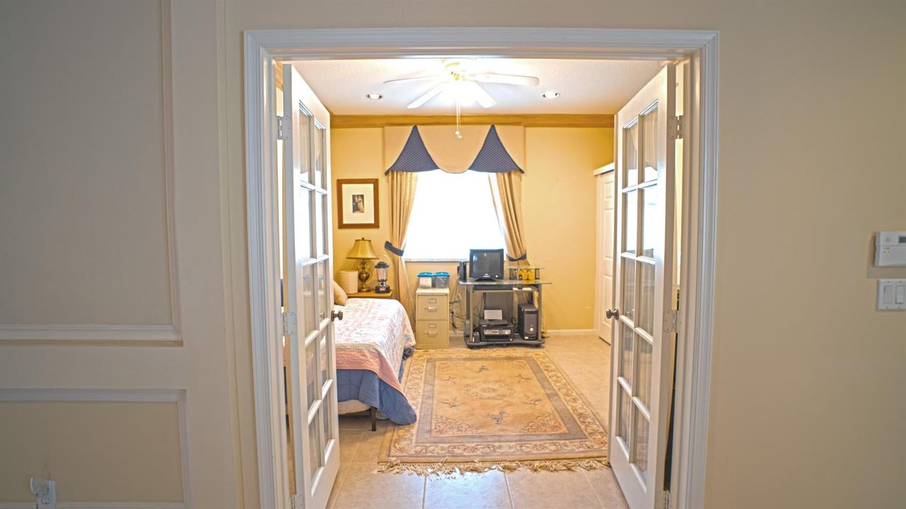 Den entry