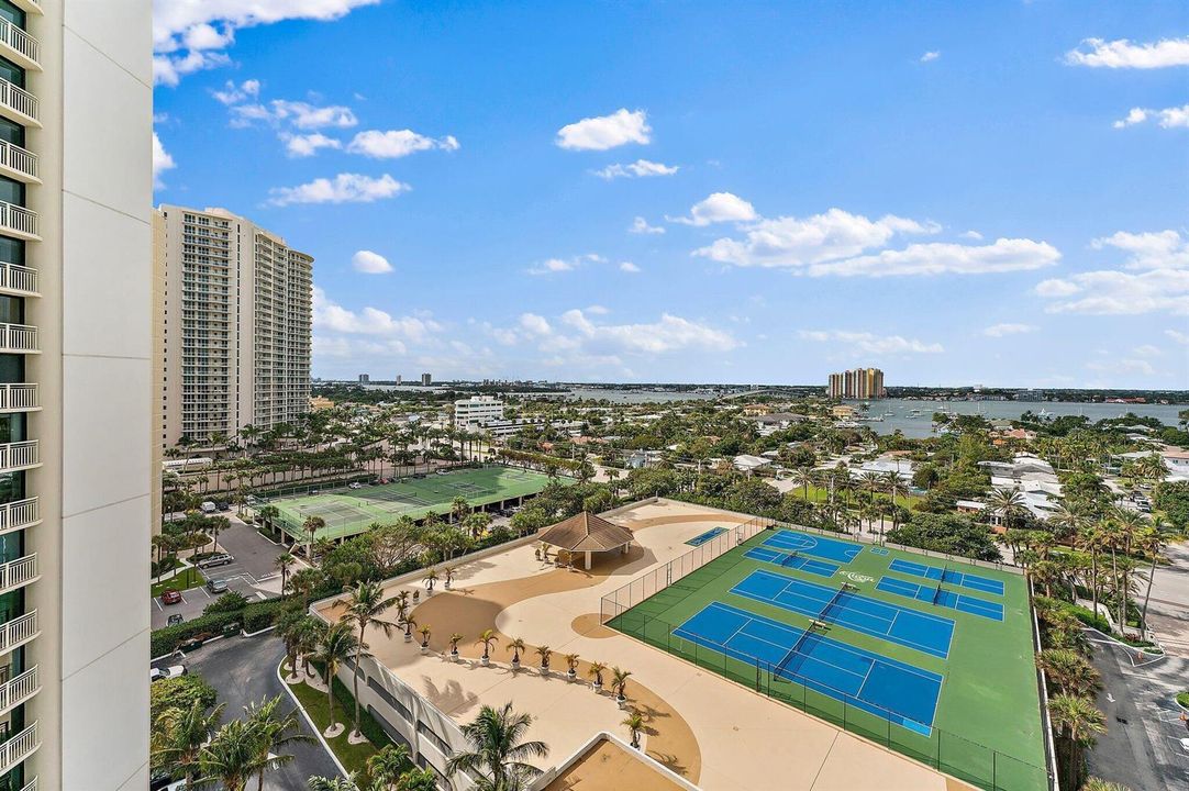 016-3000NOceanDr-14A-SingerIsland-SMALL