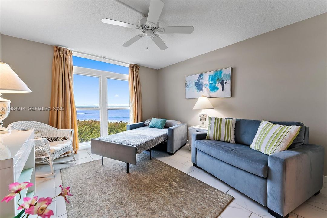 For Rent: $8,500 (2 beds, 2 baths, 1200 Square Feet)