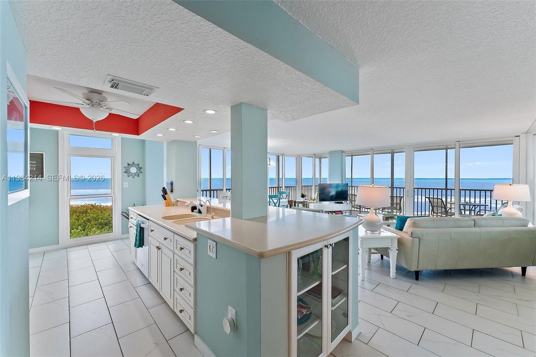 For Rent: $8,500 (2 beds, 2 baths, 1200 Square Feet)