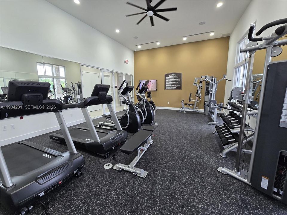 For Sale: $480,000 (3 beds, 2 baths, 1483 Square Feet)