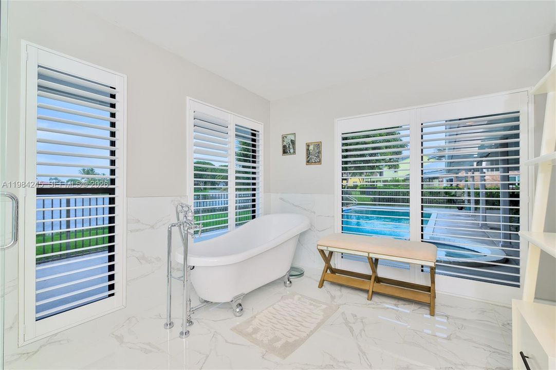 For Sale: $1,299,000 (4 beds, 2 baths, 2318 Square Feet)
