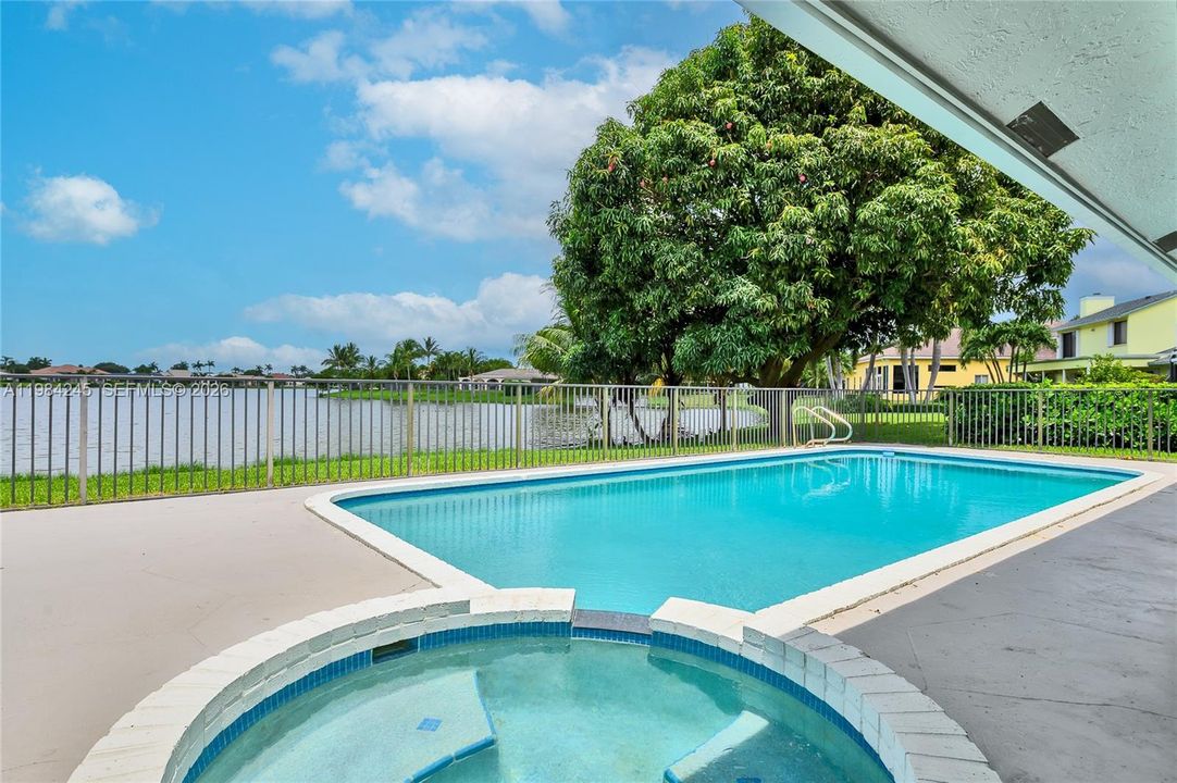 For Sale: $1,299,000 (4 beds, 2 baths, 2318 Square Feet)