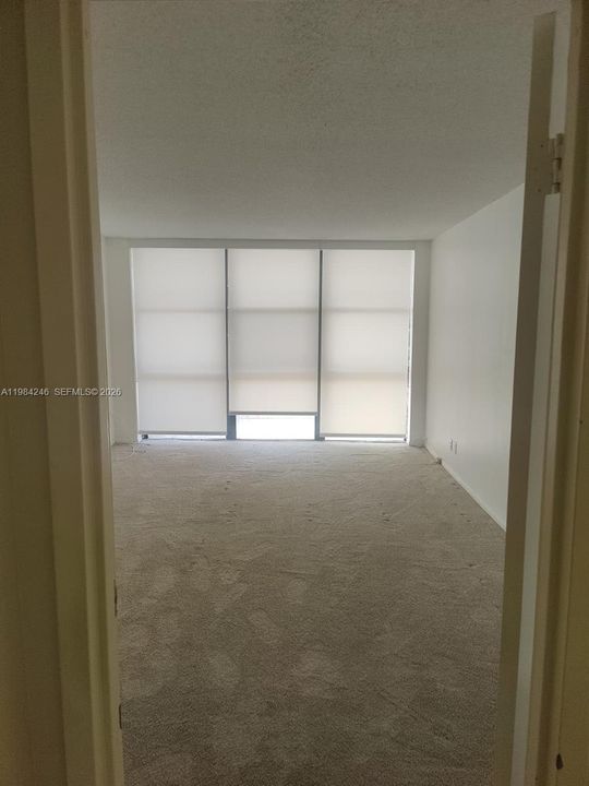 На продажу: $185,000 (1 спален, 1 ванн, 915 Квадратных фут)