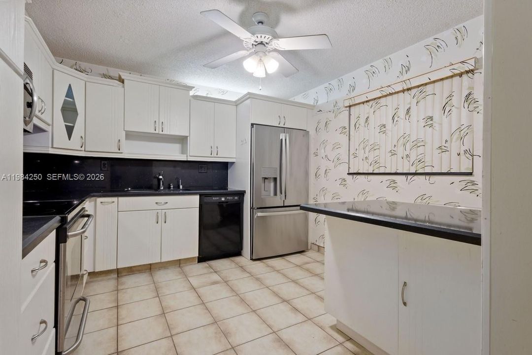 Activo con contrato: $135,000 (2 camas, 2 baños, 1270 Pies cuadrados)