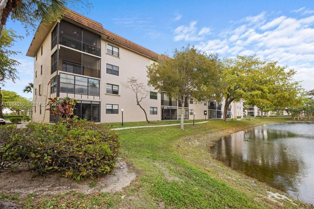 Activo con contrato: $135,000 (2 camas, 2 baños, 1270 Pies cuadrados)