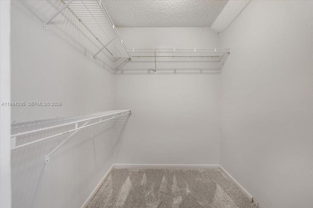 Recently Sold: $559,000 (3 beds, 2 baths, 1582 Square Feet)