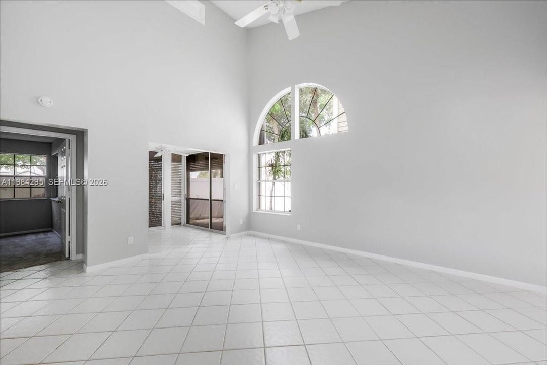 Recently Sold: $559,000 (3 beds, 2 baths, 1582 Square Feet)