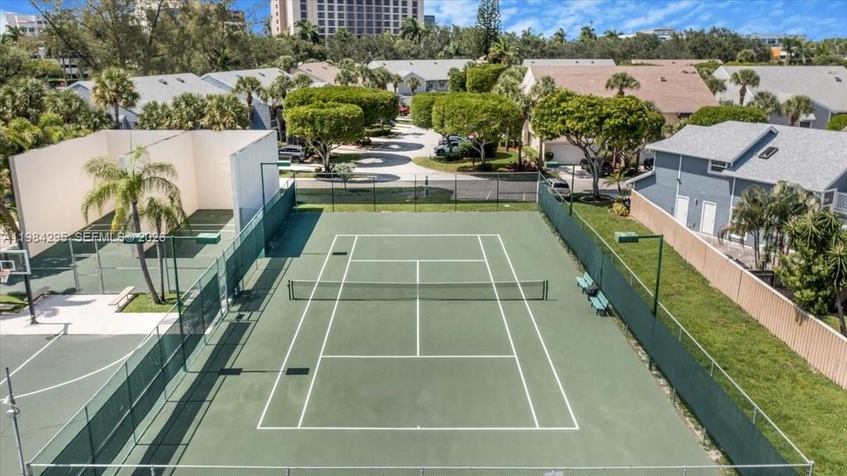 Recently Sold: $559,000 (3 beds, 2 baths, 1582 Square Feet)