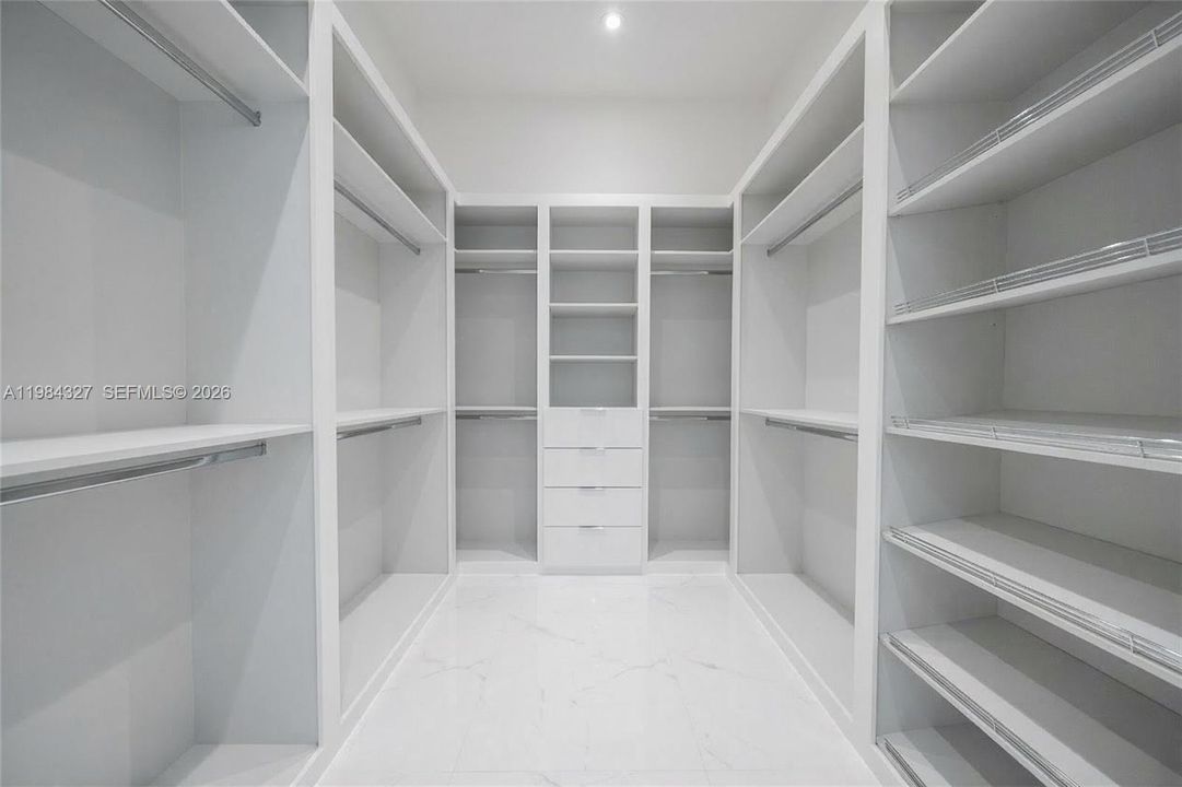На продажу: $8,500,000 (7 спален, 6 ванн, 7384 Квадратных фут)