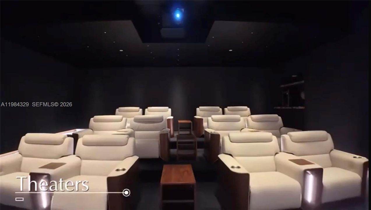 出租: $45,000 (5 贝兹, 5 浴室, 3663 平方英尺)