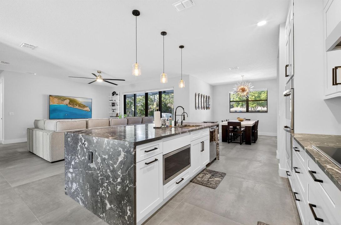 Kitchen 4