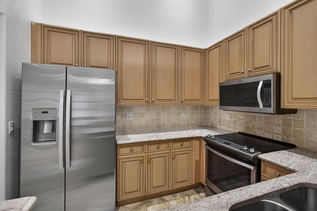 23-web-or-mls-BS1A2253