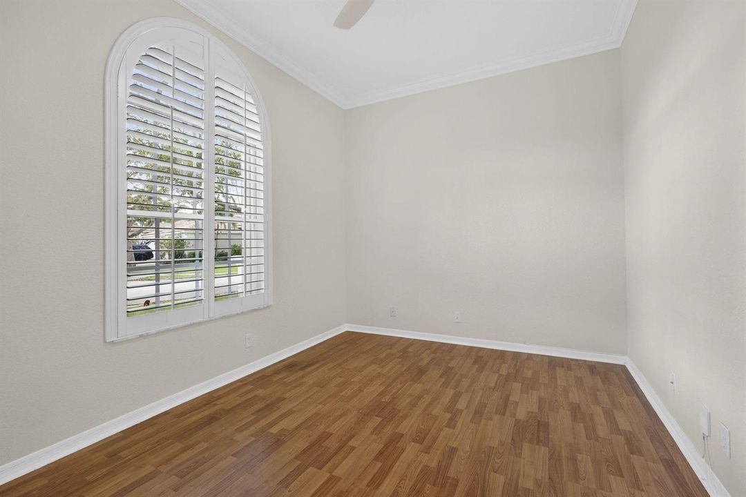 32-web-or-mls-BS1A2304