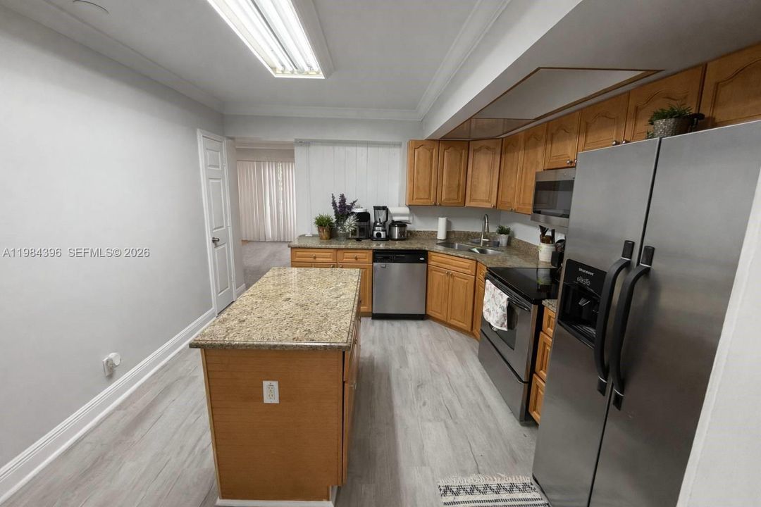 Vendido Recientemente: $899,000 (0 camas, 0 baños, 2582 Pies cuadrados)