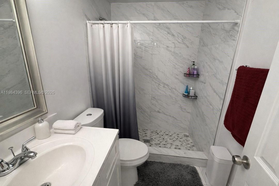 Vendido Recientemente: $899,000 (0 camas, 0 baños, 2582 Pies cuadrados)