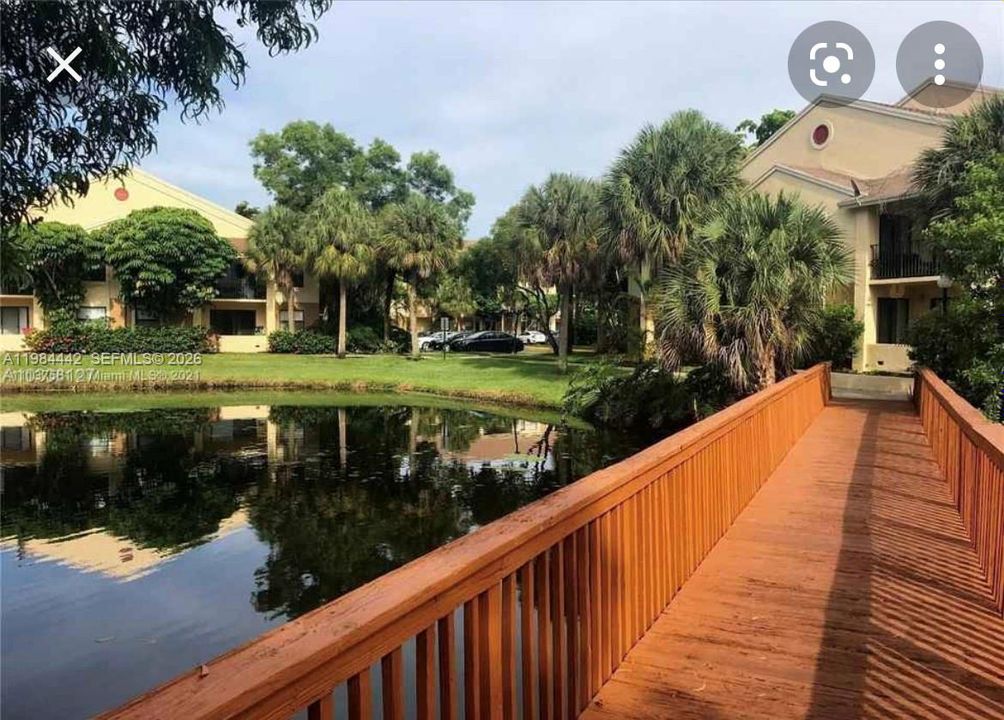 Active With Contract: $169,900 (1 beds, 1 baths, 757 Square Feet)