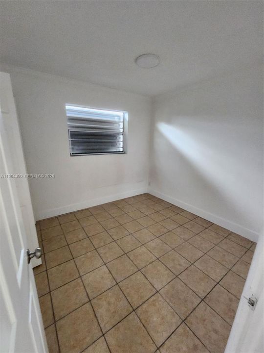 En Renta: $2,550 (4 camas, 2 baños, 1056 Pies cuadrados)