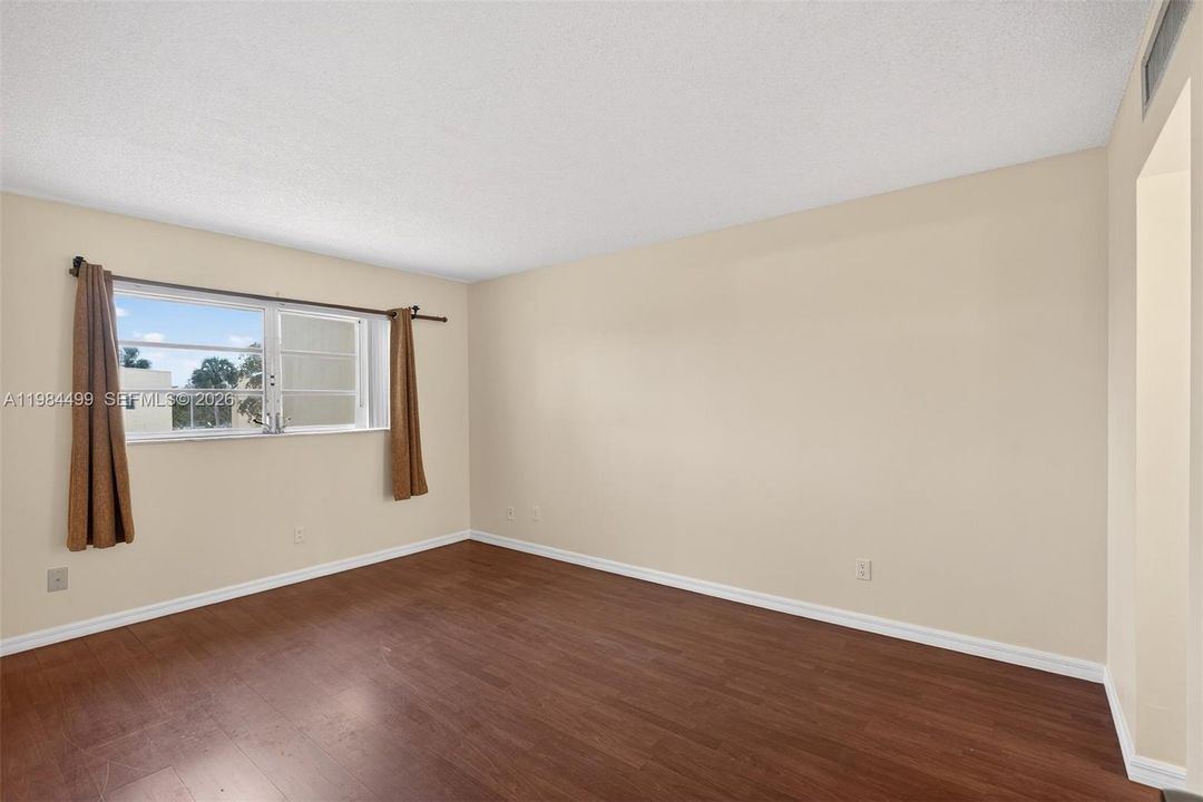 En Venta: $79,000 (1 camas, 1 baños, 660 Pies cuadrados)